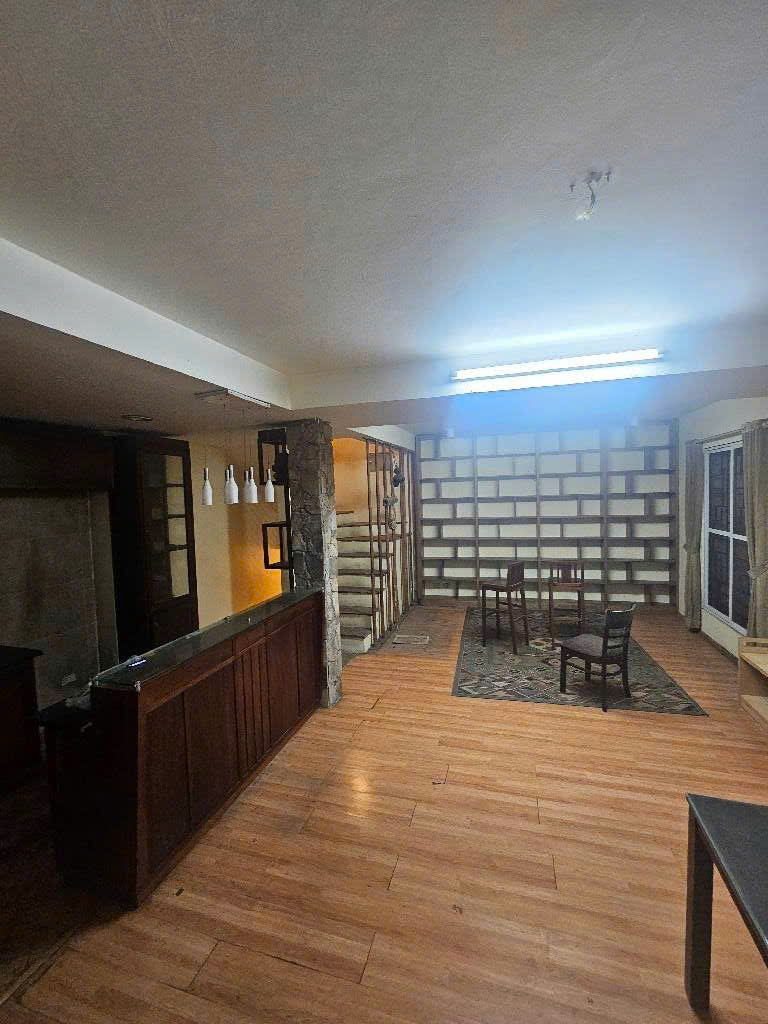 Cần bán Nhà mặt tiền đường Yên Lạc, Phường Vĩnh Tuy, Diện tích 52m², Giá 12.8 Tỷ 3