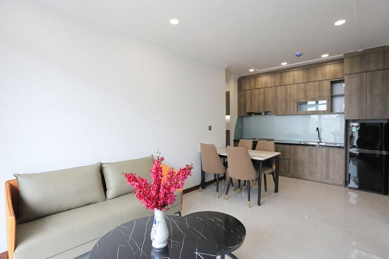 Cho thuê Căn hộ chung cư đường Nam Tràng, Phường Trúc Bạch, Diện tích 80m², Giá 26 Triệu/tháng 2