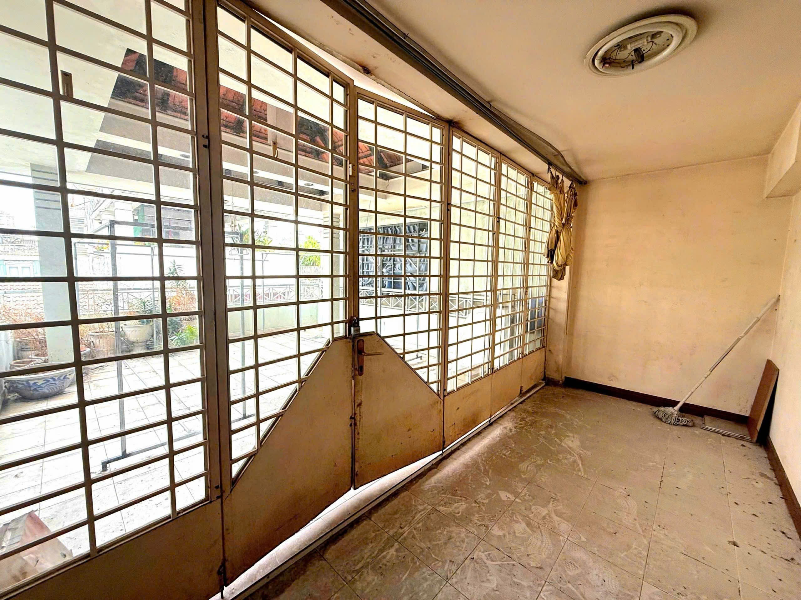 NHÀ HẺM XE TẢI 6 TẦNG 6 PN - KHU VIP ĐƯỜNG 3/2 - 65m2 NỞ HẬU KINH DOANH ĐỈNH 3