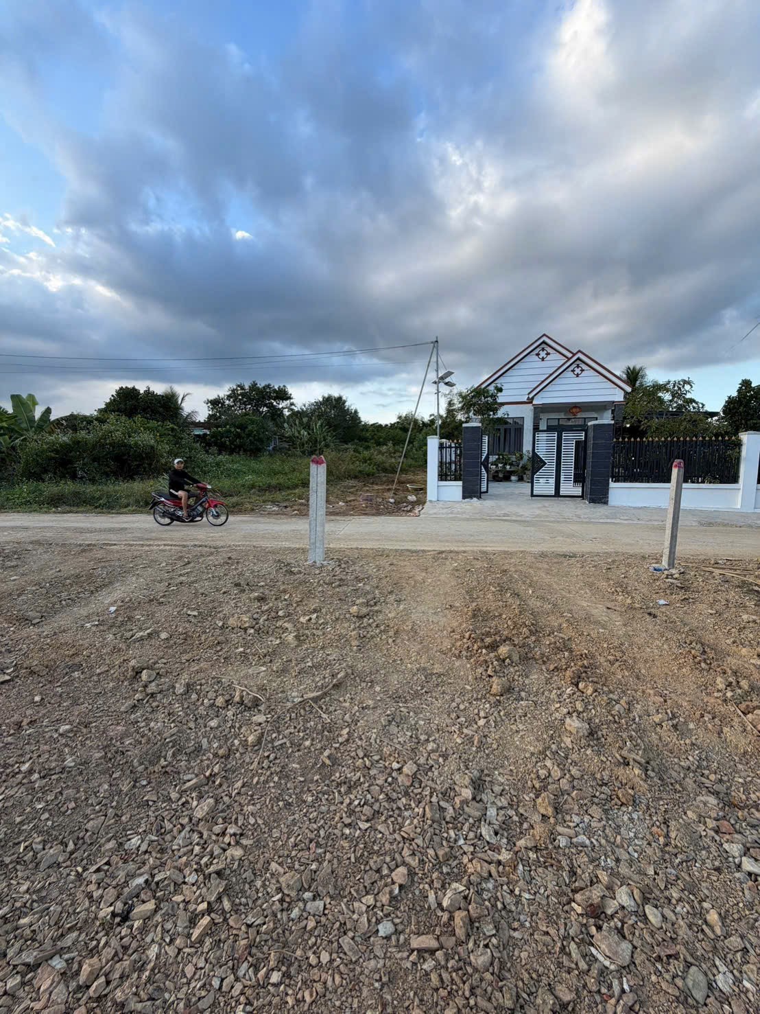 Bán đất Diên Đồng thôn Đồng Trăn 1 giá rẻ ngay trung tâm hành chính xã 4