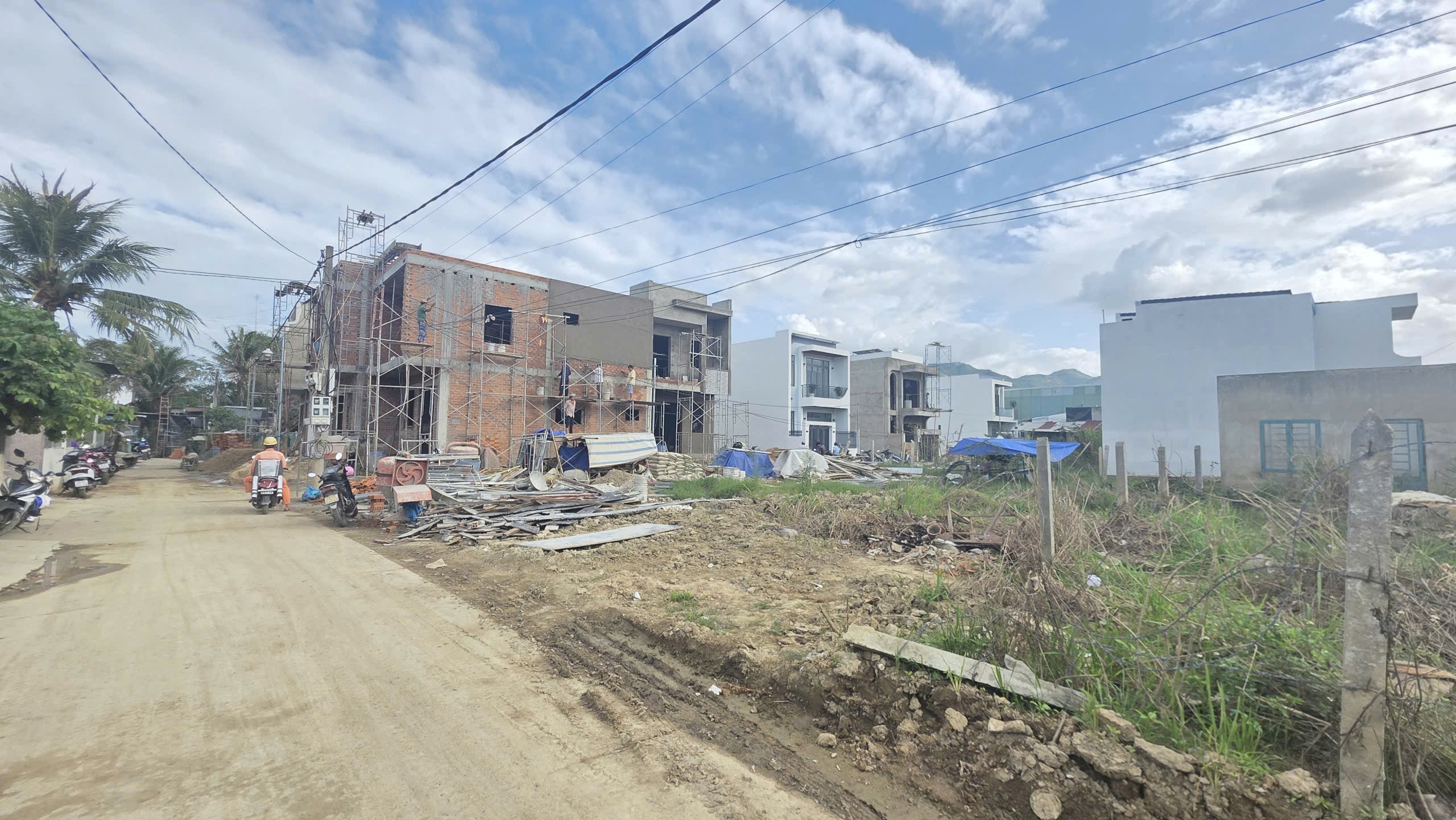 Bán đất Diên An giá rẻ giáp ranh khu dân cư Phú Ân Nam 2 - đường bê tông oto tận nơi 4