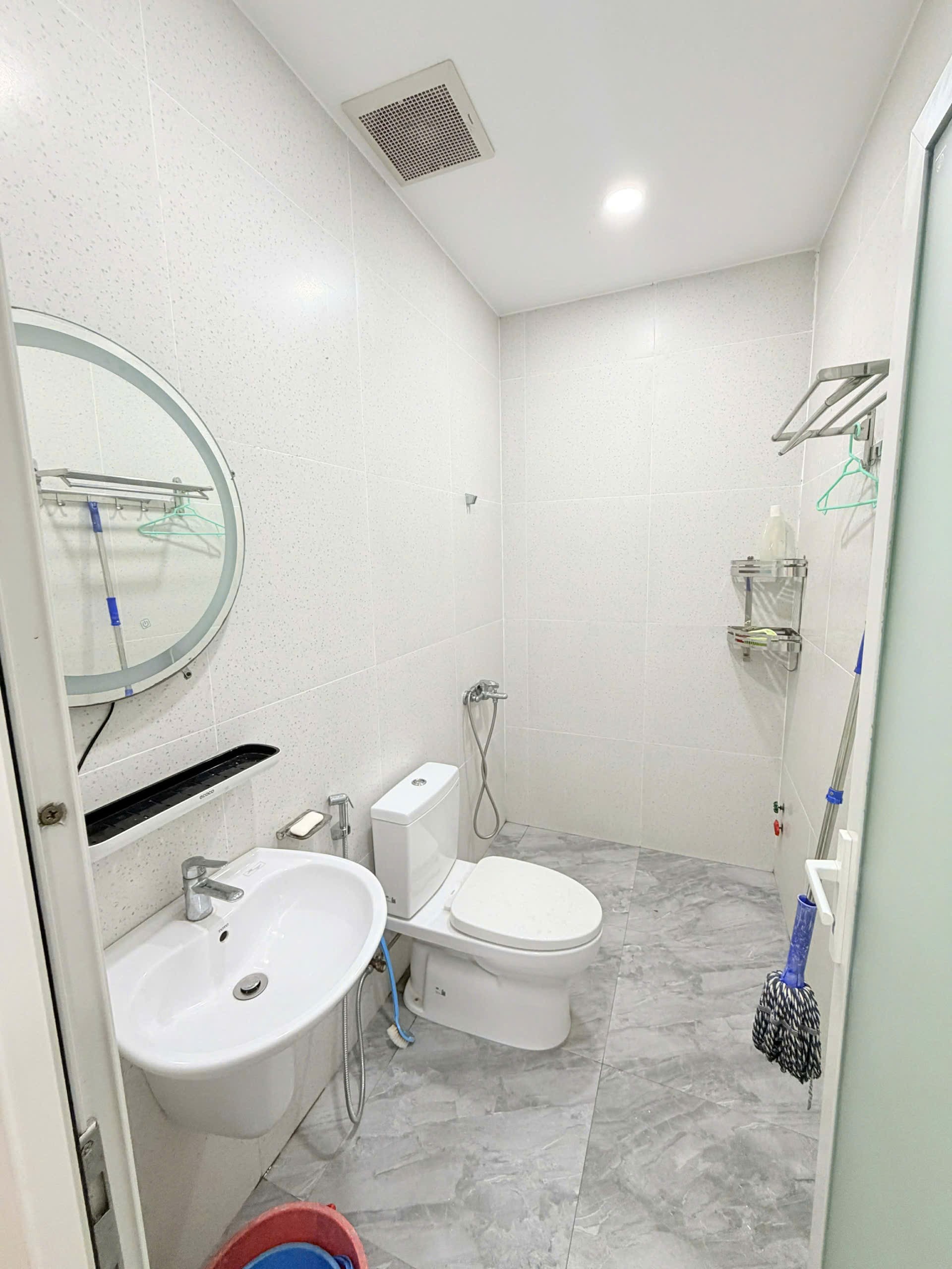 NHÀ ĐẸP BẠCH ĐẰNG HXH TRÁNH - 110m2 (6.1×18) GẦN CV GIA ĐỊNH 13