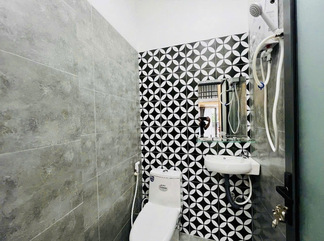 CHDV 7 TẦNG 152m2 - 3 MẶT THOÁNG MT NGÔ ĐỨC KẾ - THUÊ KHOÁN 120TR/THÁNG 12