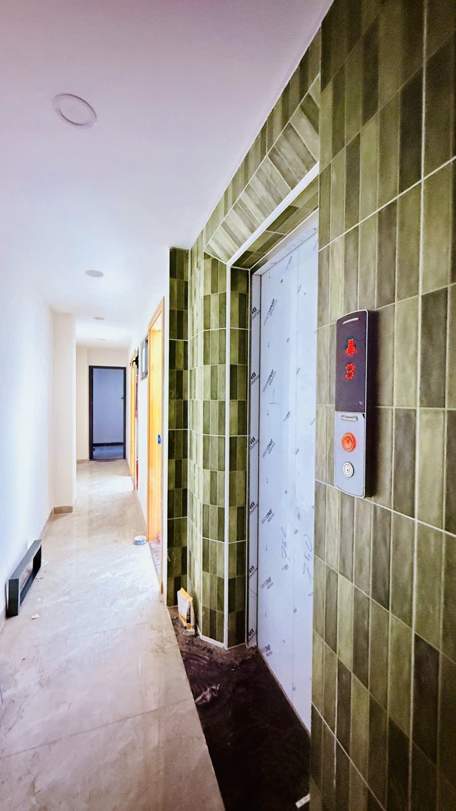 CHDV 7 TẦNG 152m2 - 3 MẶT THOÁNG MT NGÔ ĐỨC KẾ - THUÊ KHOÁN 120TR/THÁNG 7