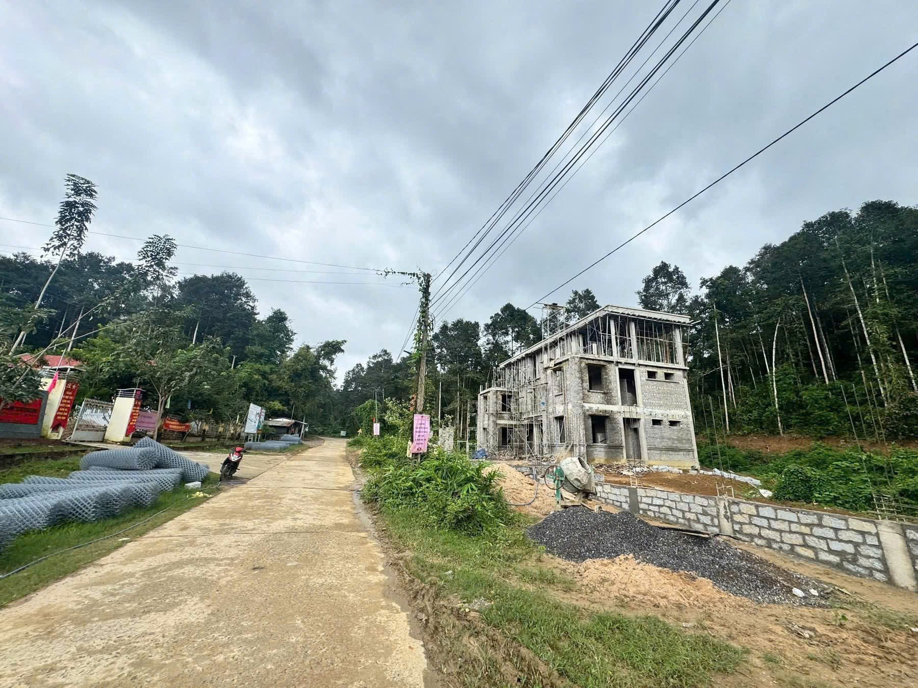 Bán đất vườn Khánh Thượng giáp suối nước trong veo gần Quốc Lộ 27C bán kính đúng 2km 7