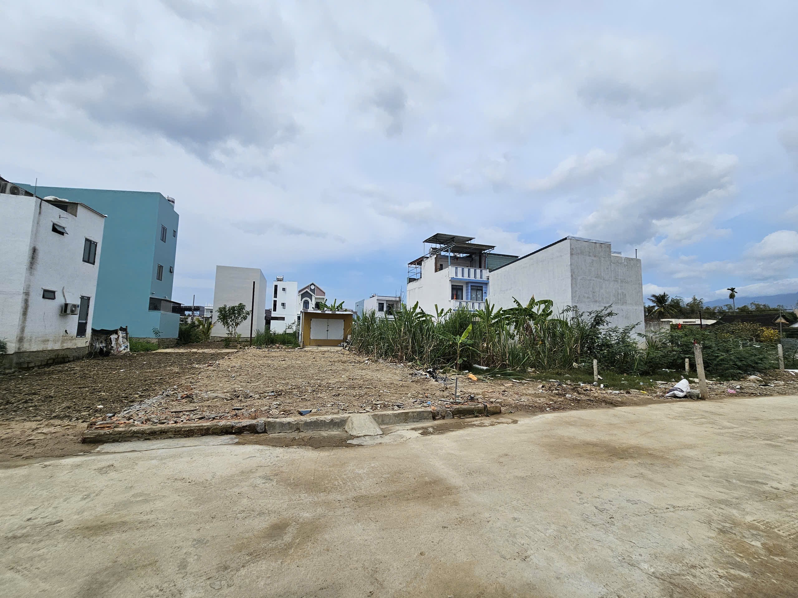 Bán đất Diên An giá rẻ thôn Phú Ân Nam 2 - đường bê tông 6m tận nơi