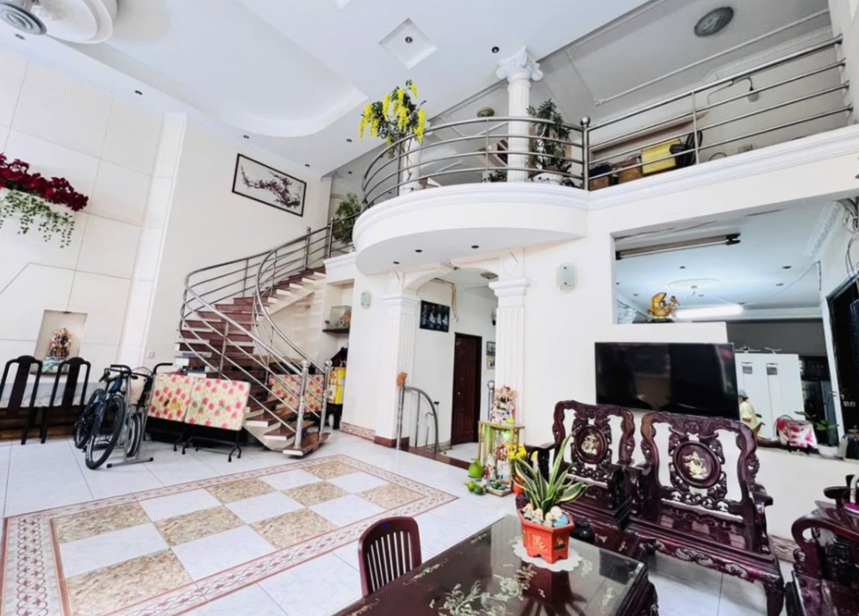 VILLA ĐƯỜNG PHAN XÍCH LONG - 3 TẦNG 241m2 8PN - 38 TỶ 15