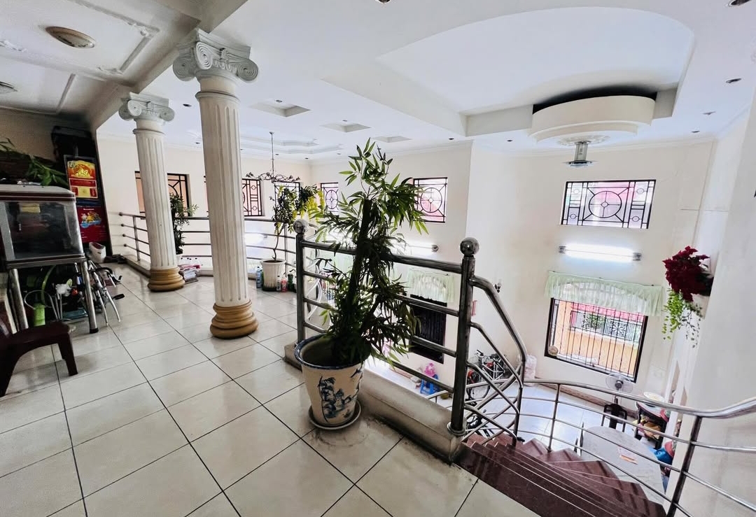 VILLA ĐƯỜNG PHAN XÍCH LONG - 3 TẦNG 241m2 8PN - 38 TỶ 7