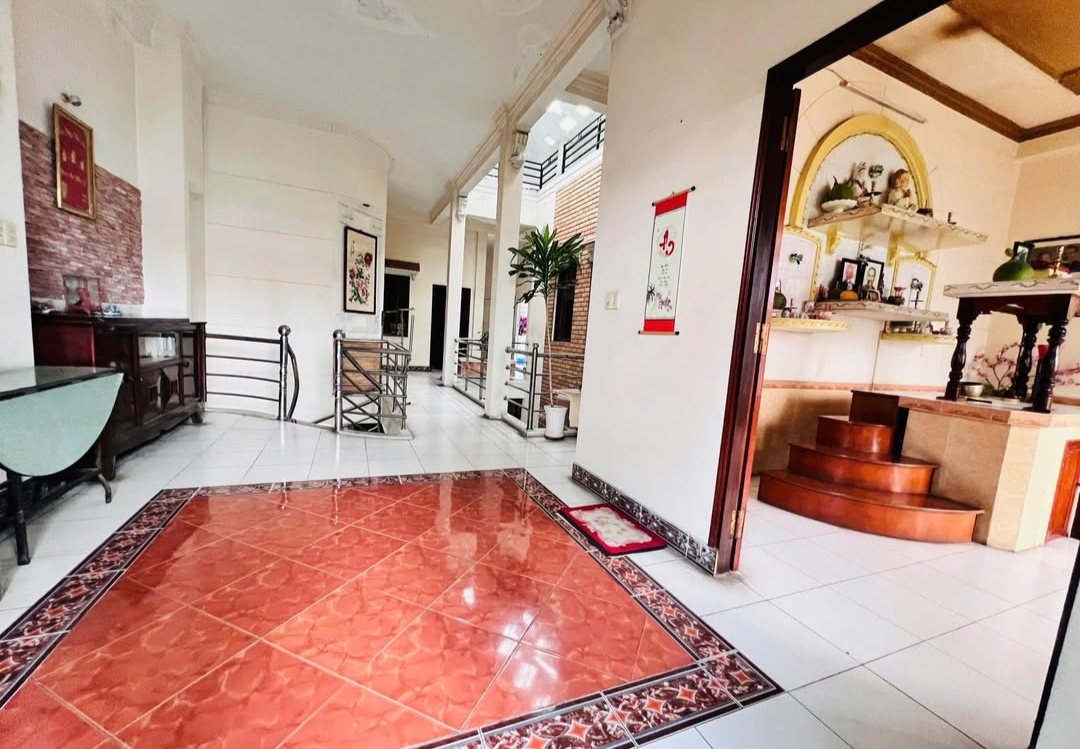 VILLA ĐƯỜNG PHAN XÍCH LONG - 3 TẦNG 241m2 8PN - 38 TỶ 4