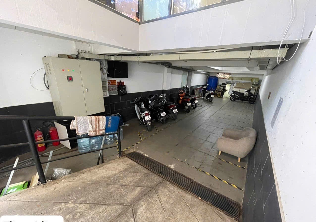 TOÀ NHÀ 2 MẶT TIỀN LÊ VĂN SỸ - 142m2 7 TẦNG CÓ HẦM - ĐANG KHOÁN 120 TR/THÁNG 5