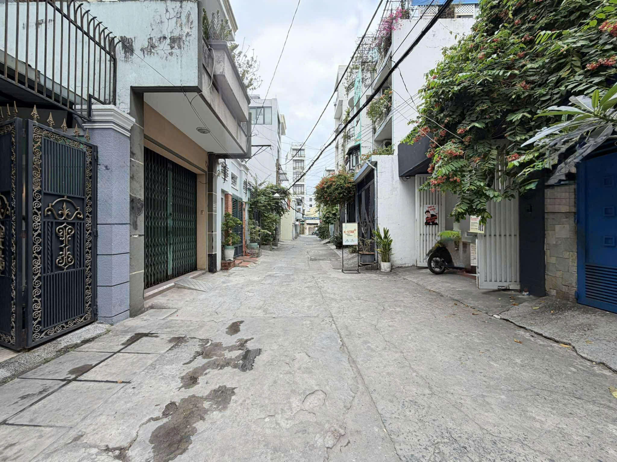 NHÀ HẺM XE TẢI 4 TẦNG THÍCH QUẢNG ĐỨC - 80m2 (4×20) - 16.5 TỶ 12