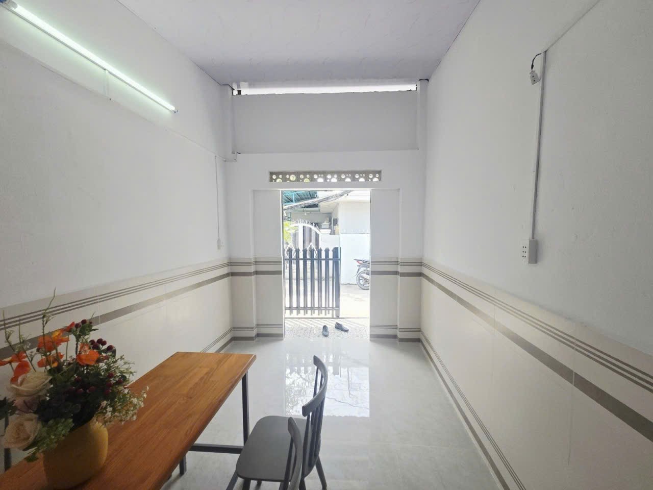 ĐƯỜNG 48 HIỆP BÌNH CHÁNH– GẦN PHẠM VĂN ĐỒNG – 1,2 TỶ - NHÀ ĐẸP 2