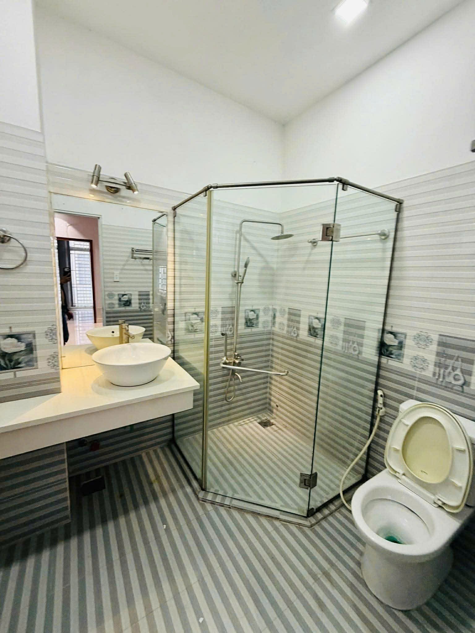 NHÀ LÊ VĂN SỸ Q3 - LÔ GÓC THOÁNG SÁNG - 50m2 (4.6×11) - 4 PN MASTER 8