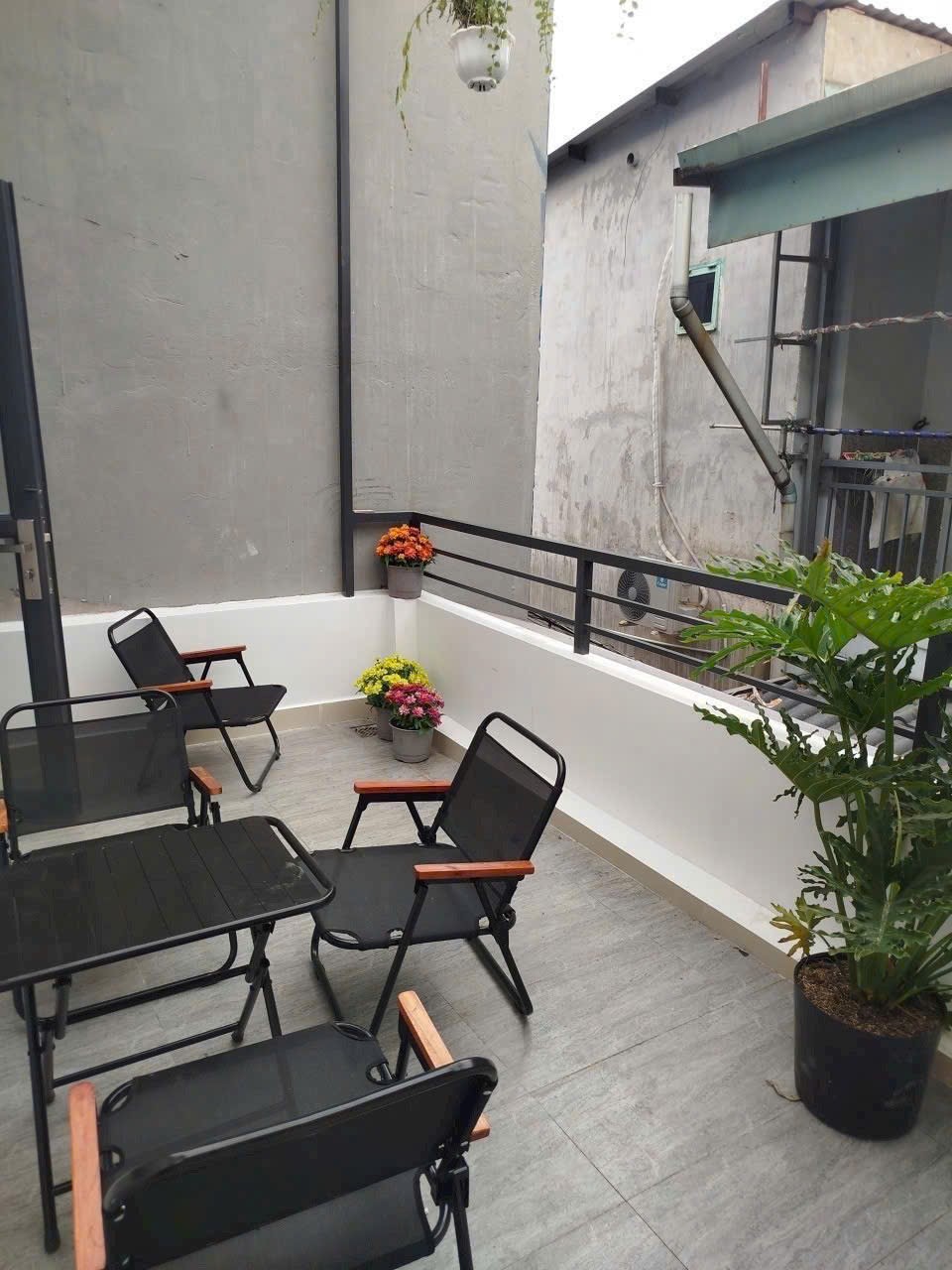 NHÀ ĐẸP 2 TẦNG 52M2 HIỆP BÌNH CHÁNH – GIÁ 2 TỶ 2