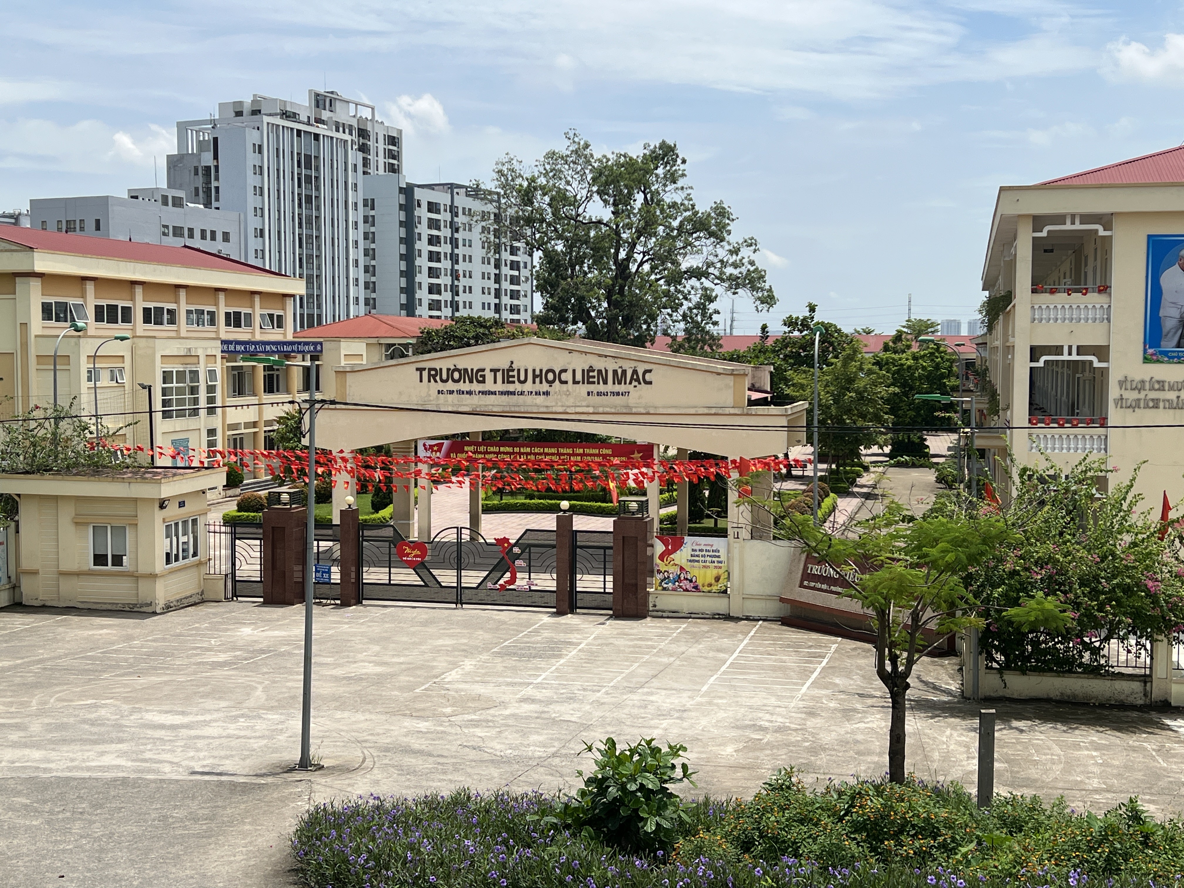 Bán nhà Liên Mạc – Thượng Cát  Bắc Từ Liêm 6 tầng thang máy ô tô đỗ cửa nhỉnh 6 tỷ 4