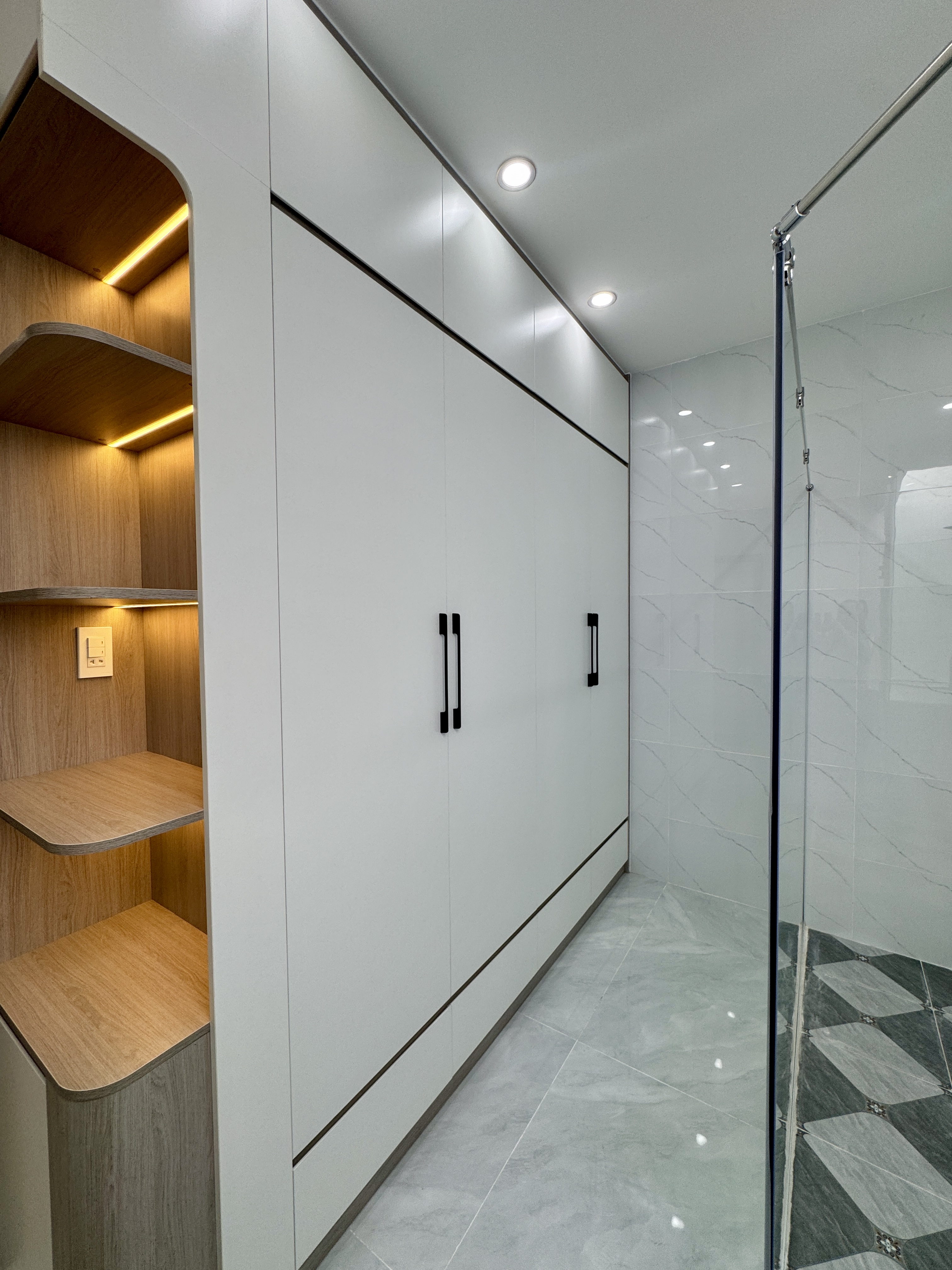 Cần bán Nhà mặt tiền đường Huỳnh Thúc Kháng, Phường Thị Nại, Diện tích 70m², Giá 6.95 Tỷ 5