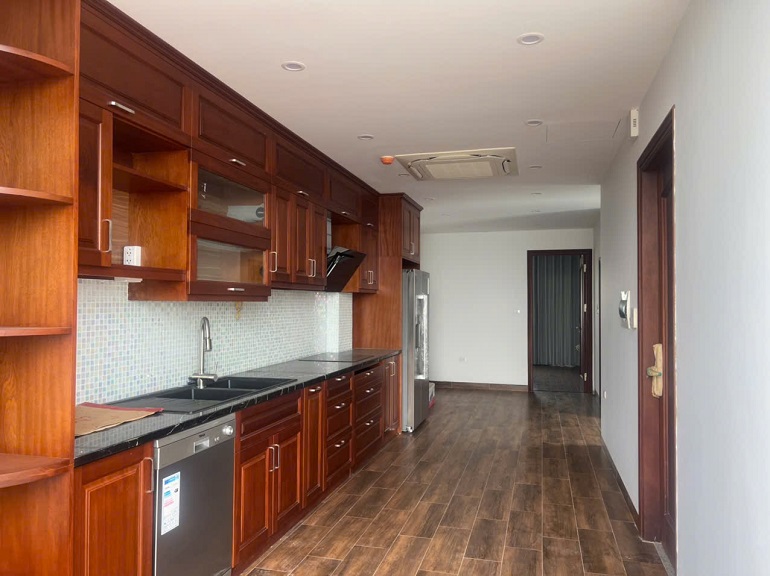 Cho thuê Căn hộ chung cư đường Âu Cơ, Phường Quảng An, Diện tích 90m², Giá 28.6 Triệu/tháng 2