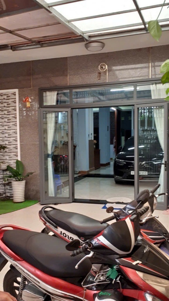 Mặt tiền 5 tầng Tạ Quang Bửu ngang 8m ngay Aeon Mall Quận 8 - 0931172218