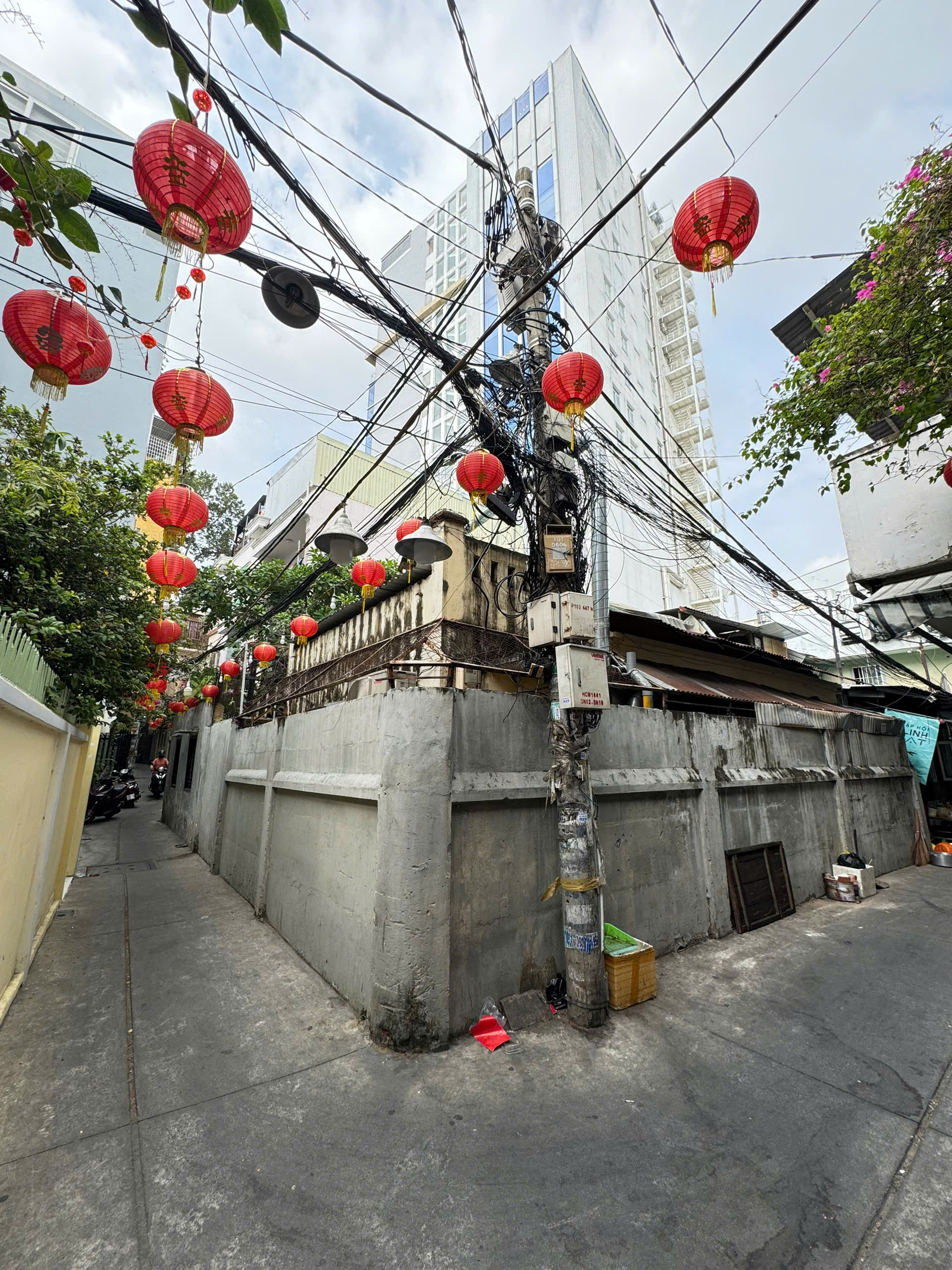 Bán Nhà 3 Mặt Thoáng đường Trần Quang Khải Quận 1.DT:11x10m.Giá 20 Tỷ