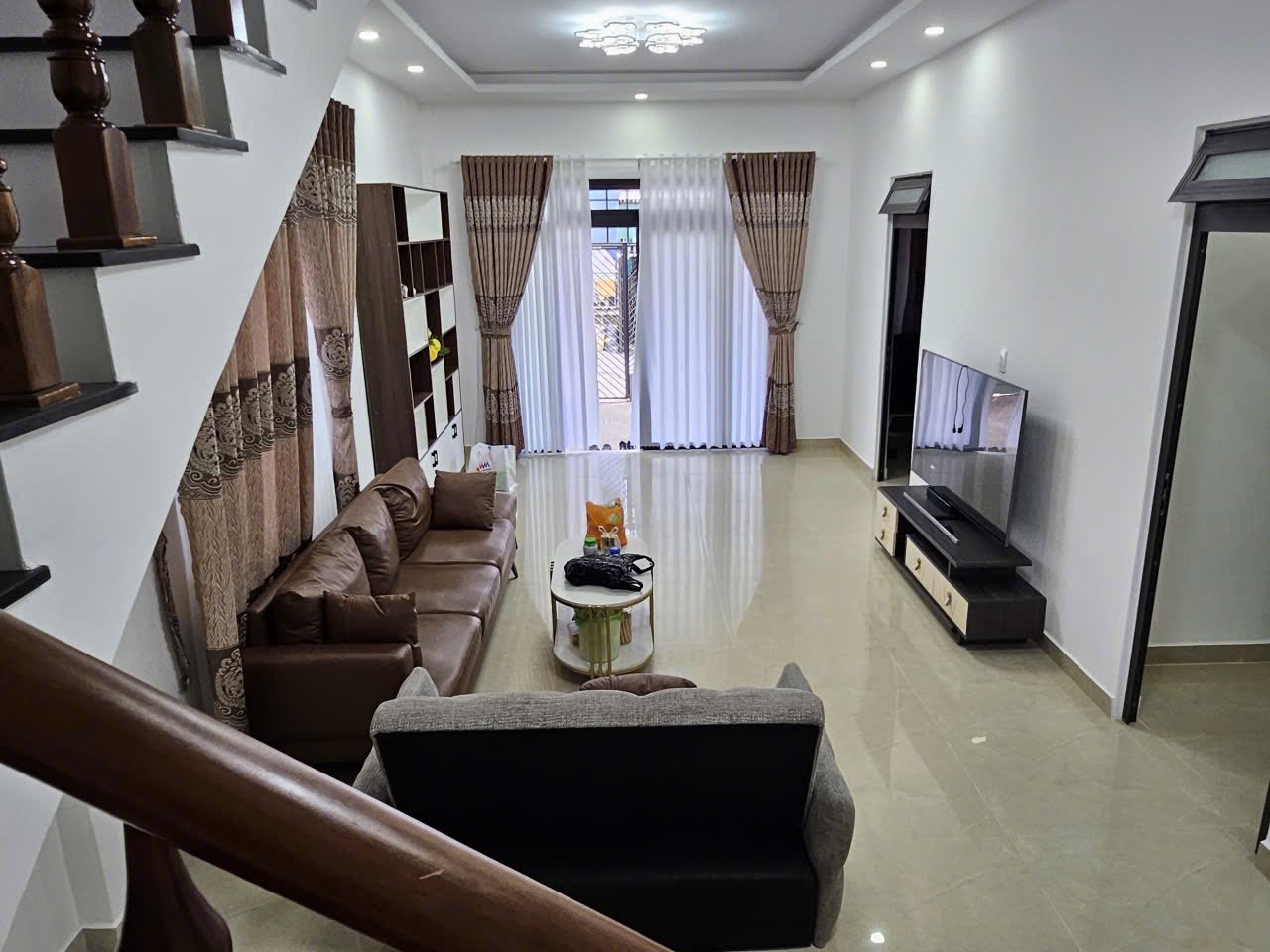 Cần Bán Gấp Nhà Đẹp Ngô Quyền, Đà Lạt Giá Chỉ 8.9 Tỷ