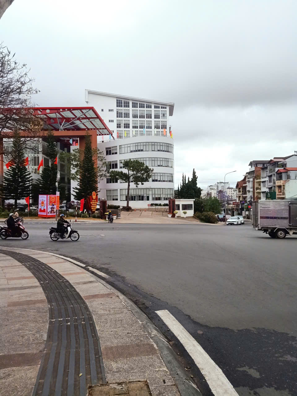 Hàng Hiếm - Nhà 2 MT Cách Trung Tâm Hành Chính Tỉnh Chỉ 70m - Đà Lạt Giá 8.5 Tỷ 4