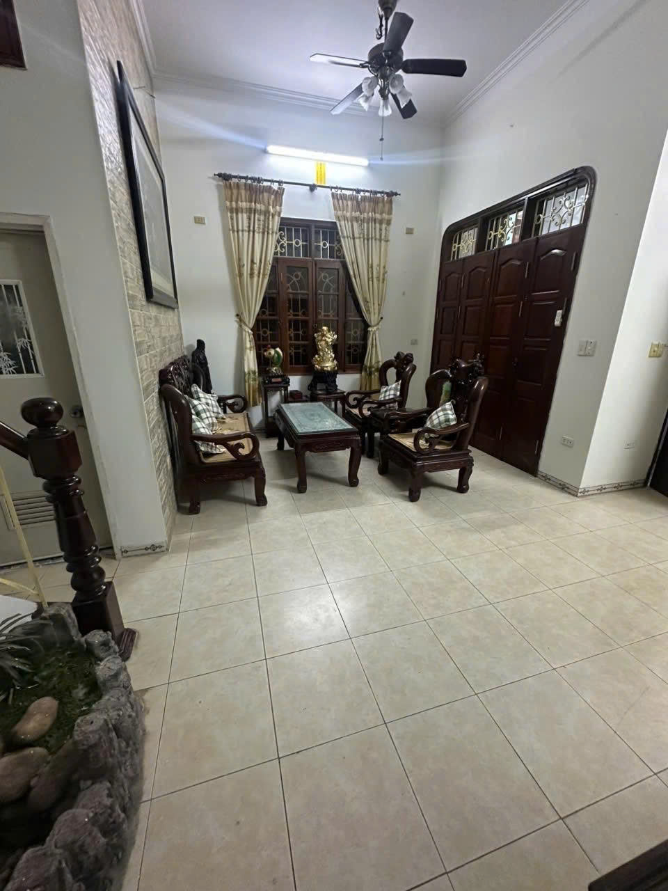 Cho thuê nhà ngõ 401 Nguyễn Khang, Yên Hòa, Cầu Giấy 40m x 4T giá 15 triệu