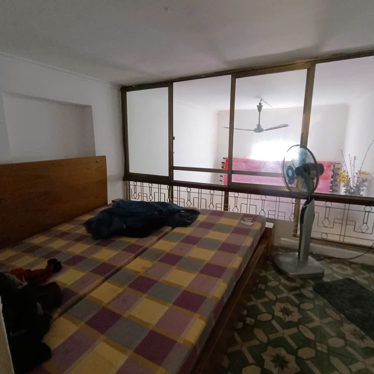 Cho thuê nhà nguyên căn ngõ 327 Nguyễn Trãi, Thanh Xuân 50m x 4T giá 12 triệu 3