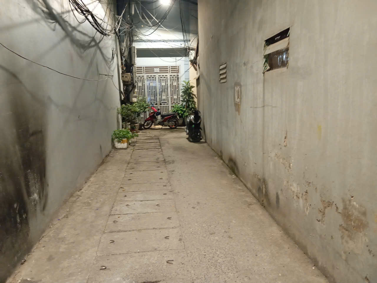 Chị Liên cần tiền bán Gấp đất ngõ 2 Quang Trung gần ô tô tránh 42m2 chỉ 6.x tỷ. LH 0989626116 3