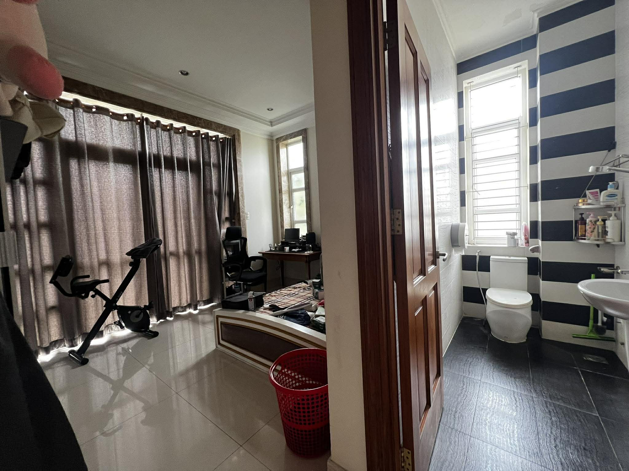 BIỆT THỰ MẶT TIỀN GA T3 - 5 TẦNG 163m2 - NGANG 8.5m NỞ HẬU - 45 TỶ 11