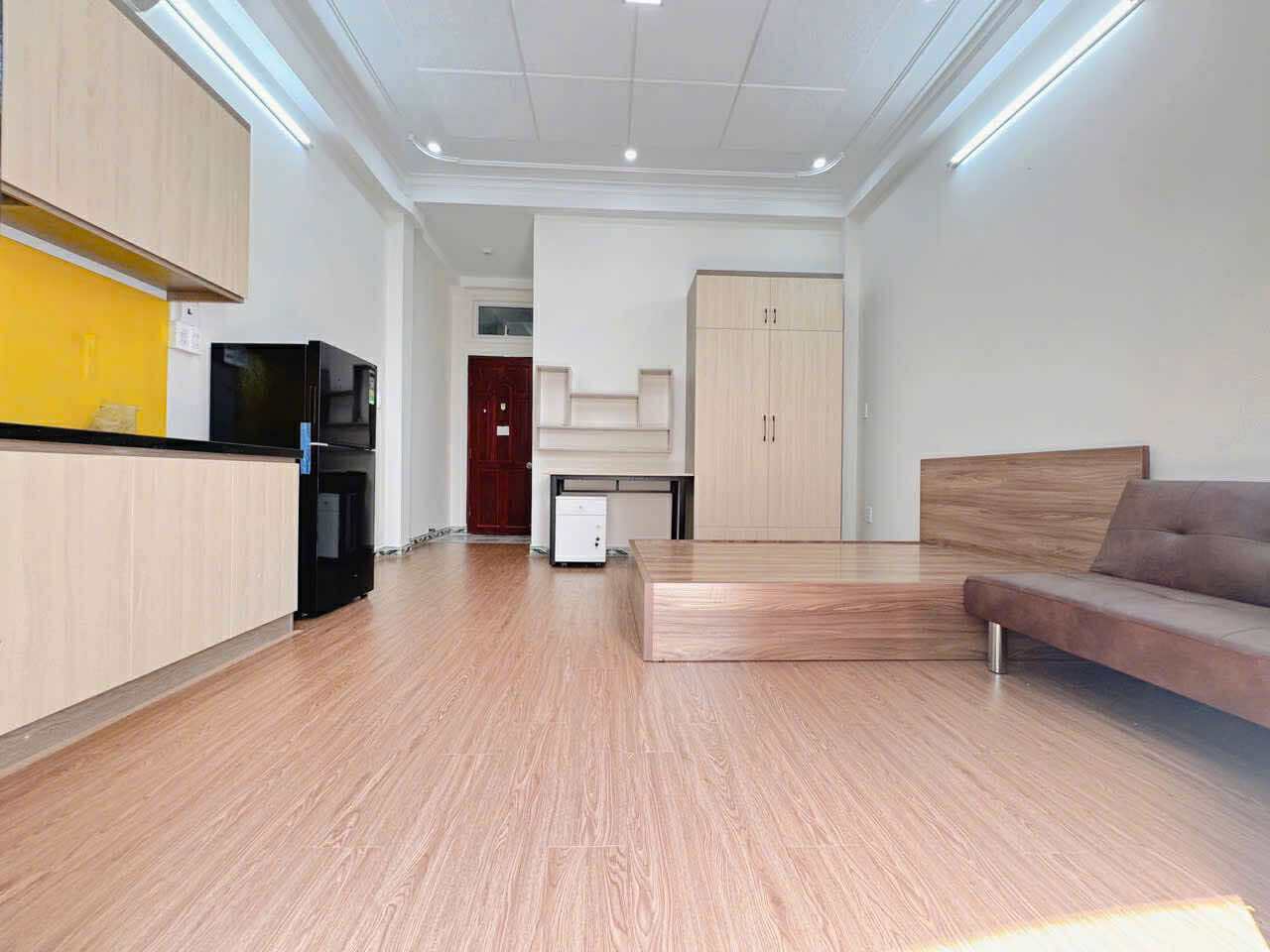 KHU VIP ẨM THỰC PHAN XÍCH LONG - CHDV 4 TẦNG 69m2 NỞ HẬU - THUÊ 50TR/THÁNG 8