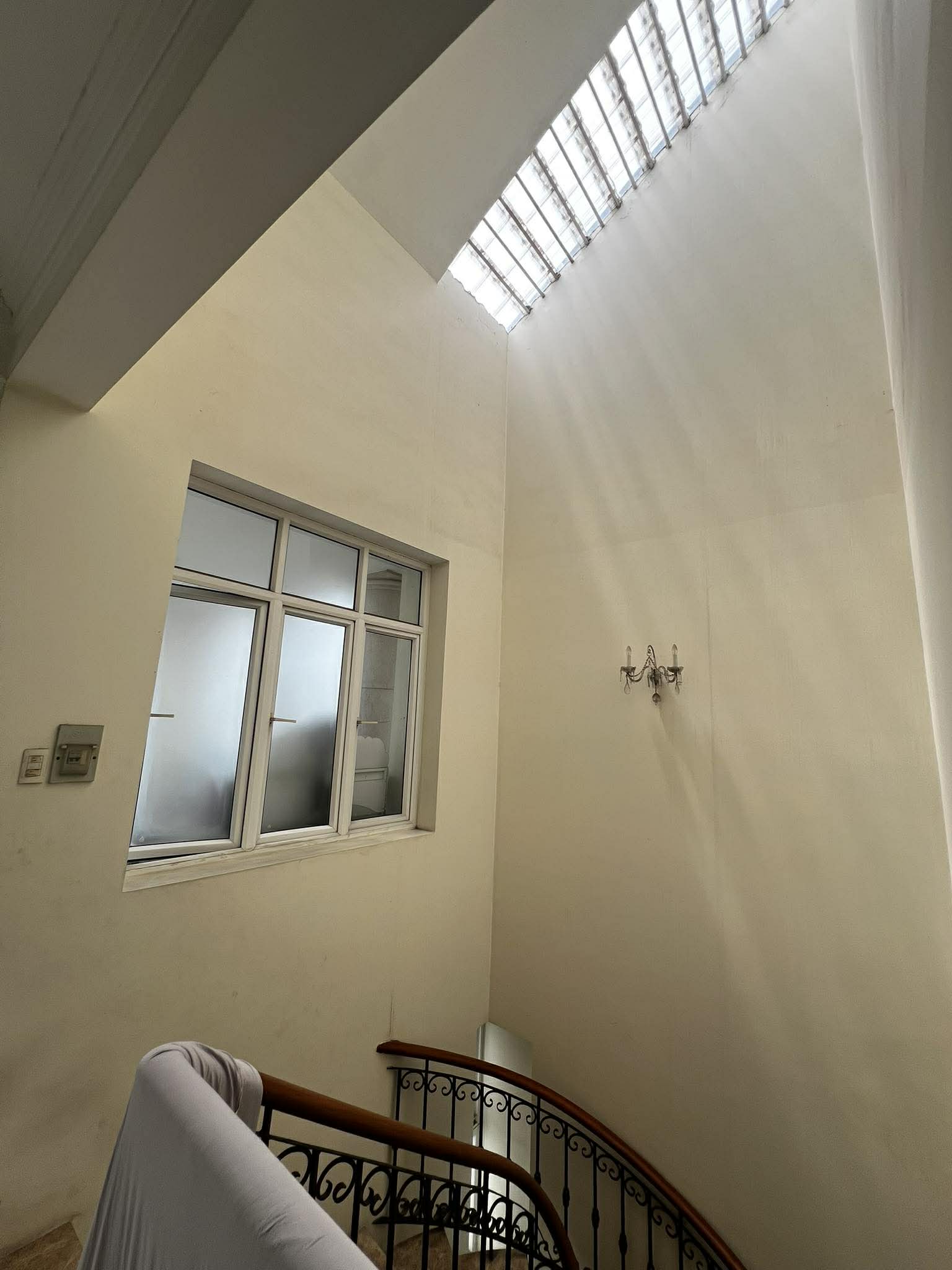 BIỆT THỰ MẶT TIỀN GA T3 - 5 TẦNG 163m2 - NGANG 8.5m NỞ HẬU - 45 TỶ 8