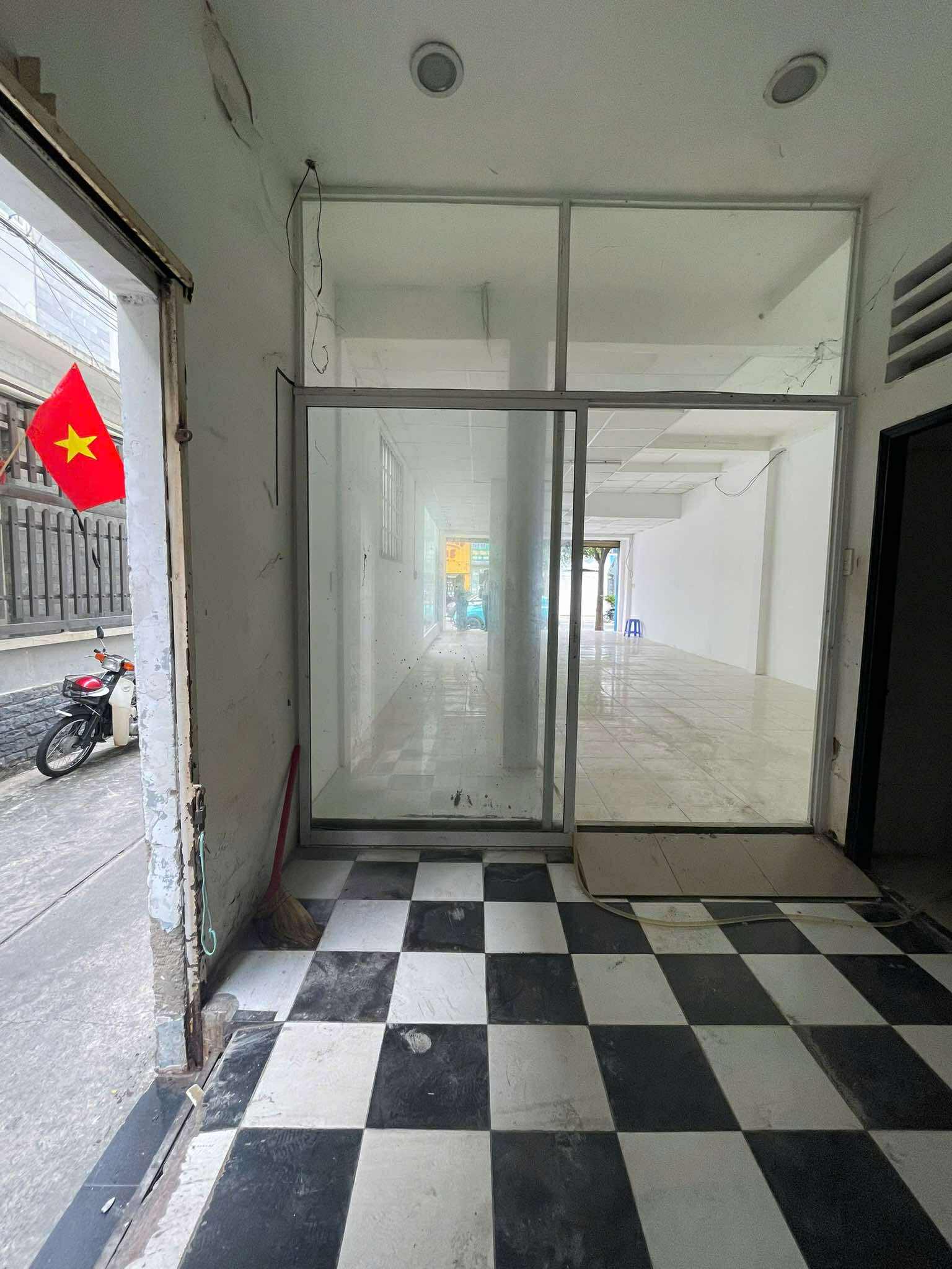 HỒNG HÀ - 110m2 (5.2×21) - CĂN GÓC KHU SÂN BAY - XÂY HẦM 7 TẦNG - 27 TỶ 12