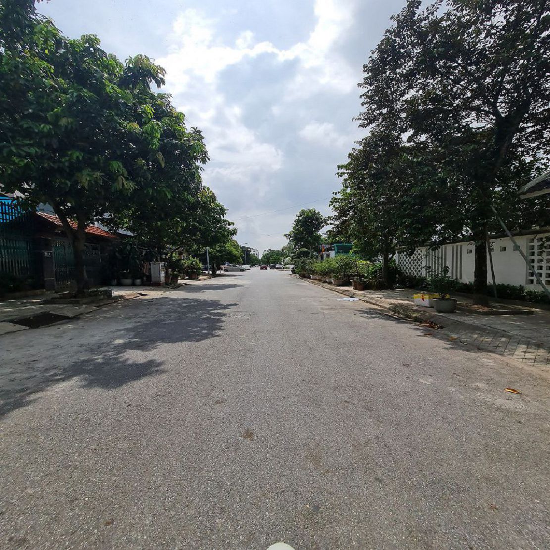 Bán đất Kiêu Kỵ, Gia Lâm, Hà Nội. 202m2, mt 8m, ô tô tránh 1x tỷ tiểu học. Lh 0989894845 Bán đất gầ 2