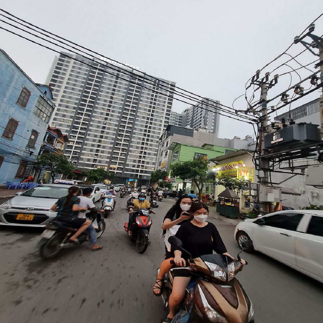 Nhà ở ngay, Kd sầm uất tại chợ sinh viên VNUA, Trâu Quỳ. 100m2 sàn hơn 9 tỷ. Lh 0989894845 3