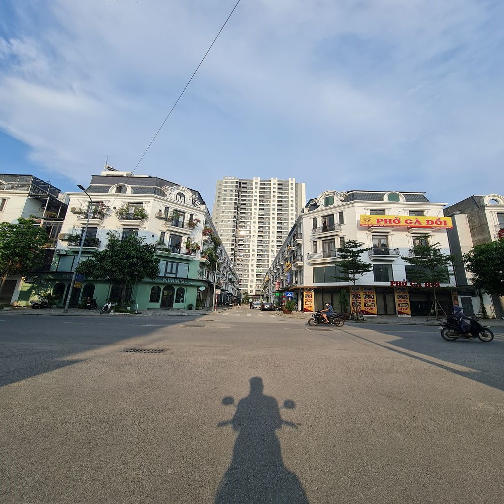 Bán nhà 5 tầng tại trung tâm Trâu Quỳ, Gia Lâm, Hà Nội. 90m2 6x15. Lh 0989894845 Cần bán GẤP căn nh 4