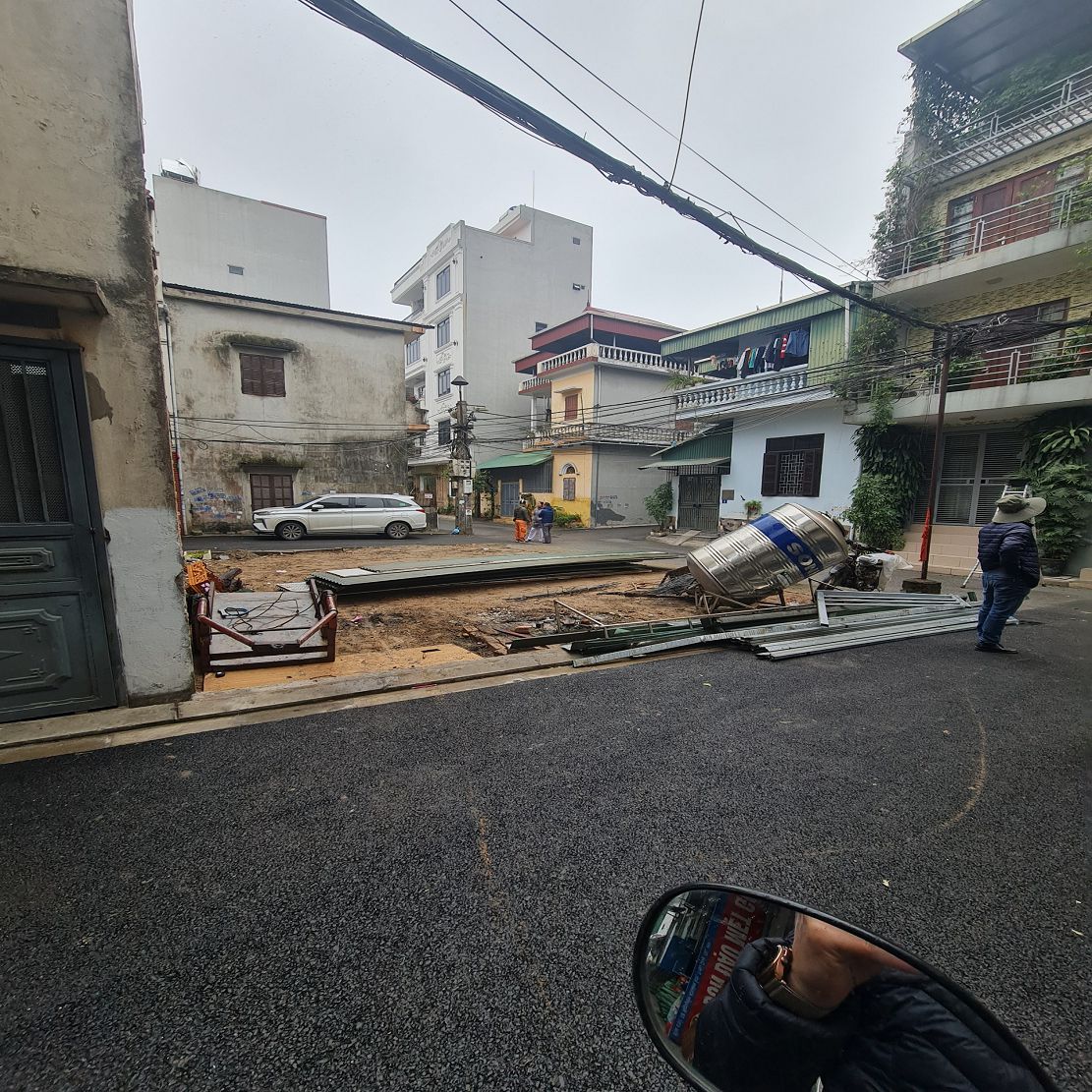 Kinh doanh dòng tiền đừng bỏ lỡ mặt hàng này. 90m2, mt 4,6m khu chợ SV. Lh 0989894845 Chợ sinh viên