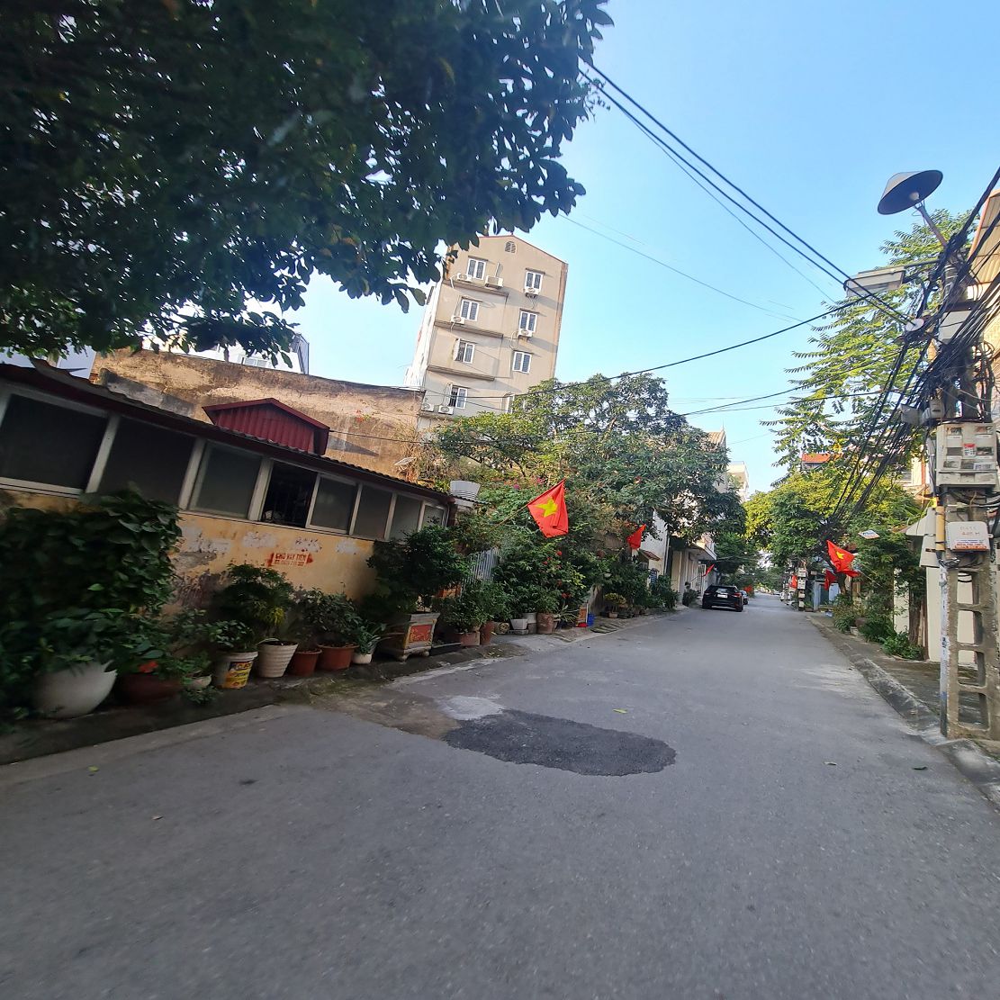 55m2 đất xã Gia Lâm, cạnh Vin đường ô tô tránh chỉ 6 tỷ x đầu tư tốt. Lh 0989894845 2