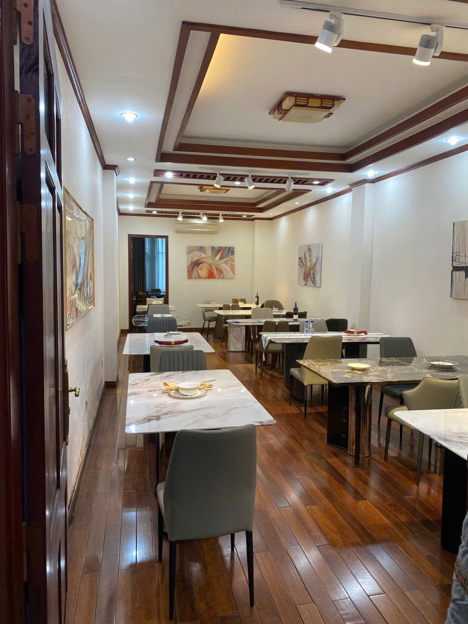 Cho thuê nhà Bạch Mai, Hai Bà Trưng 122m x 7 tầng THANG MÁY, PCCC, KD giá 85TR 2