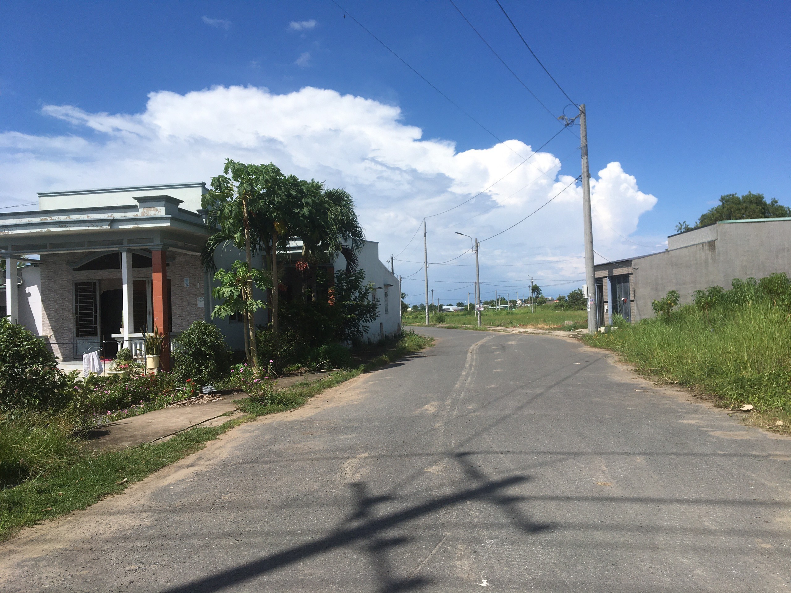 Đất nền kdc Nam Phong 91m2 bán rẻ đầu năm 700tr 2