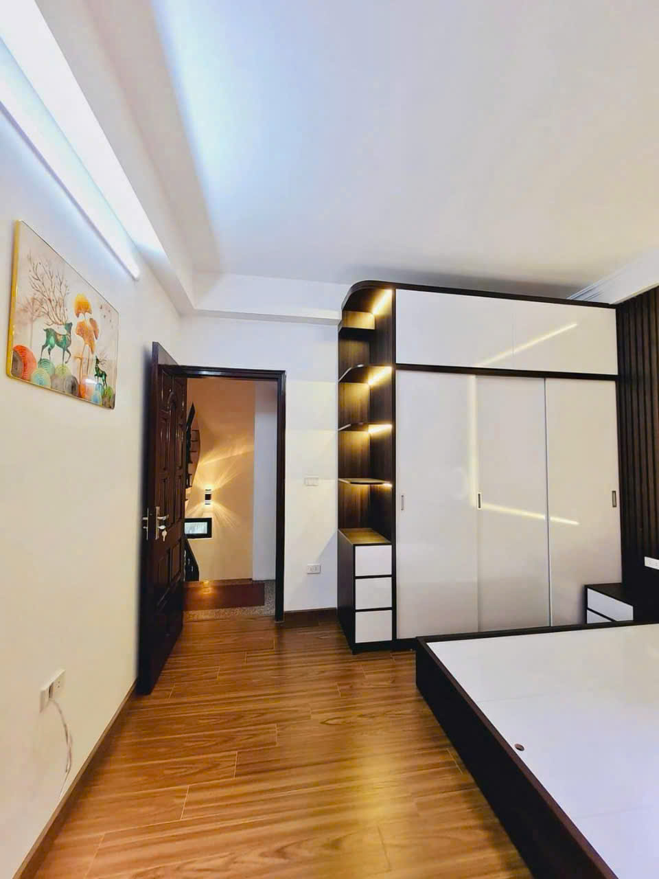 Cho thuê nhà ngõ 51 Nguyễn Hoàng, Mỹ Đình, Nam Từ Liêm 45m x 4T(5PN) giá 18.5tr 4