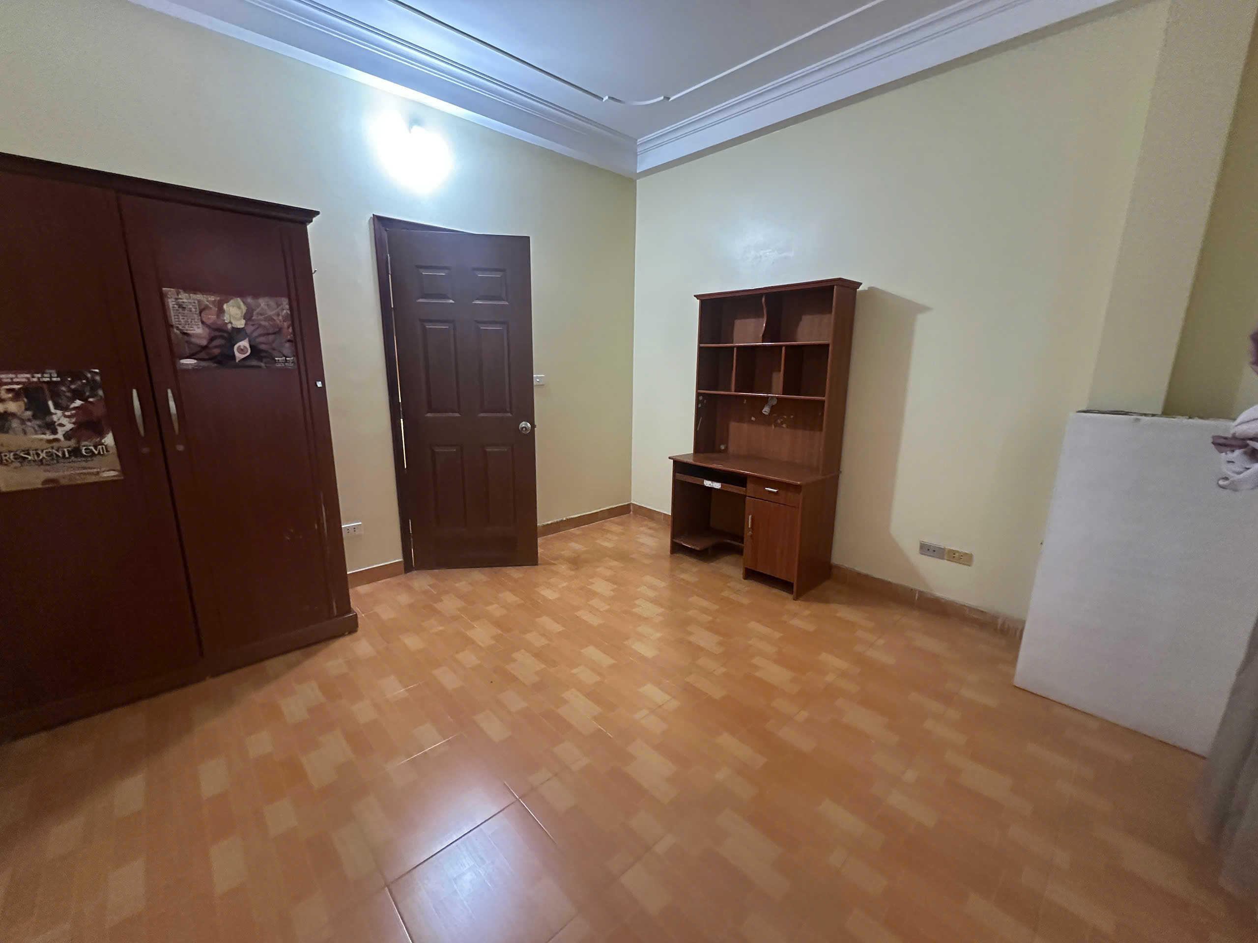 Cho thuê nhà ngõ 10 Láng Hạ, Đống Đa, Hà Nội 30m x 5 tầng, 3NKK giá 13 triệu 5