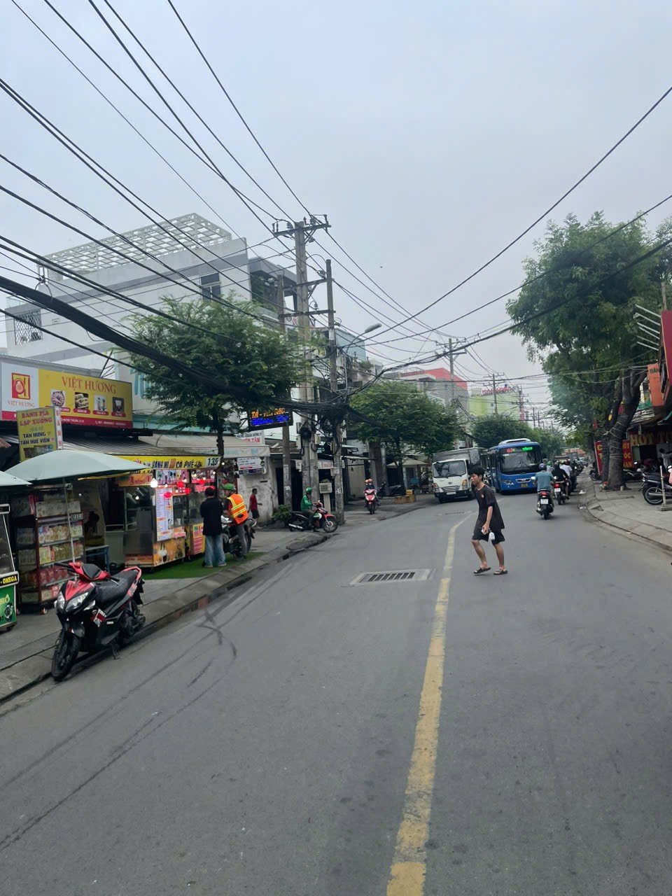 MẶT TIỀN NGUYỄN VĂN QUÁ – ĐÔNG HƯNG THUẬN Q12 – BUÔN BÁN ĐỈNH CAO 2