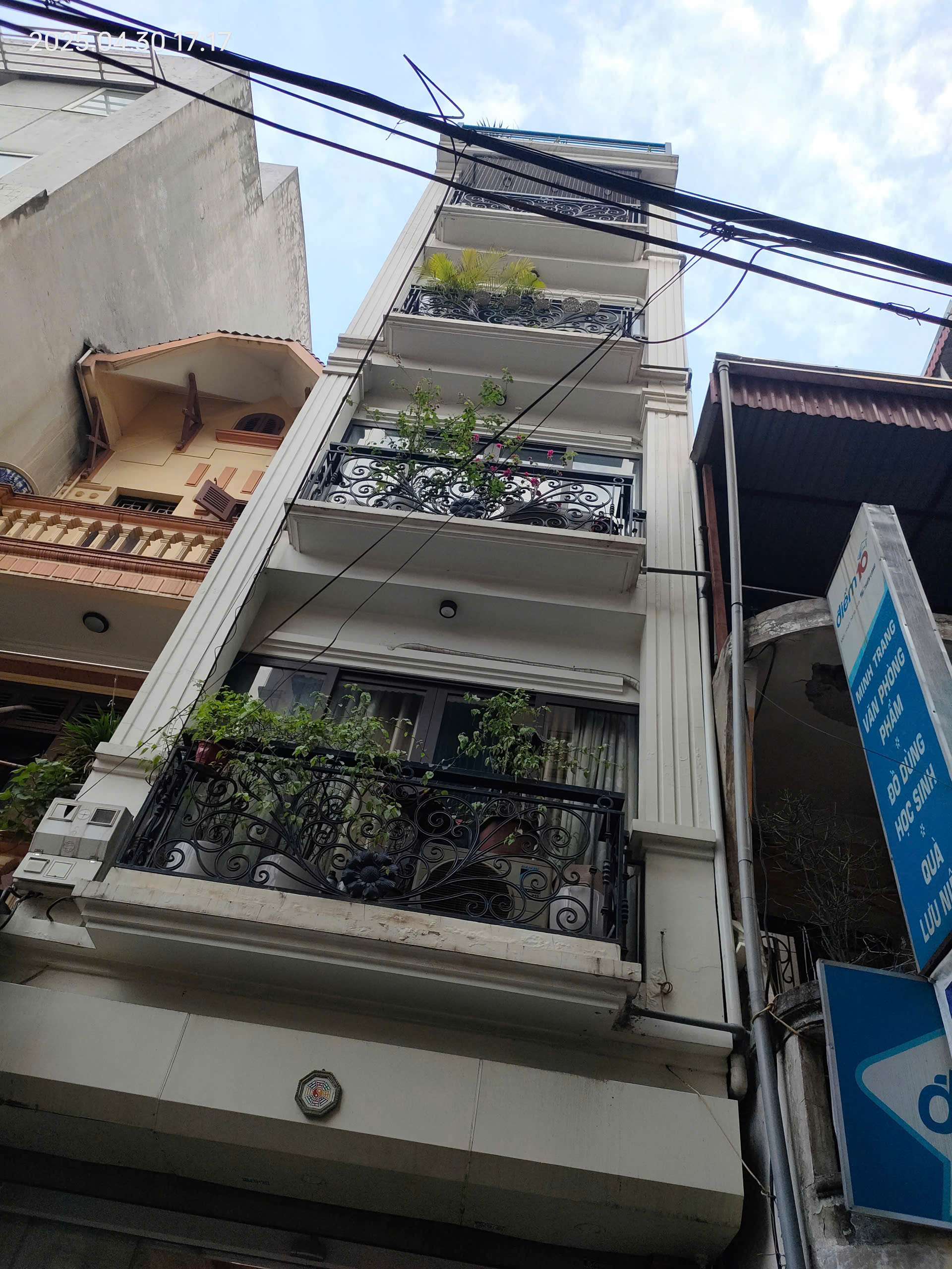 Bán gấp giá rẻ Minh Khai 42m/52m, 6 tầng, mặt tiền 1.4m/4.6m, 12.9 tỷ. 3