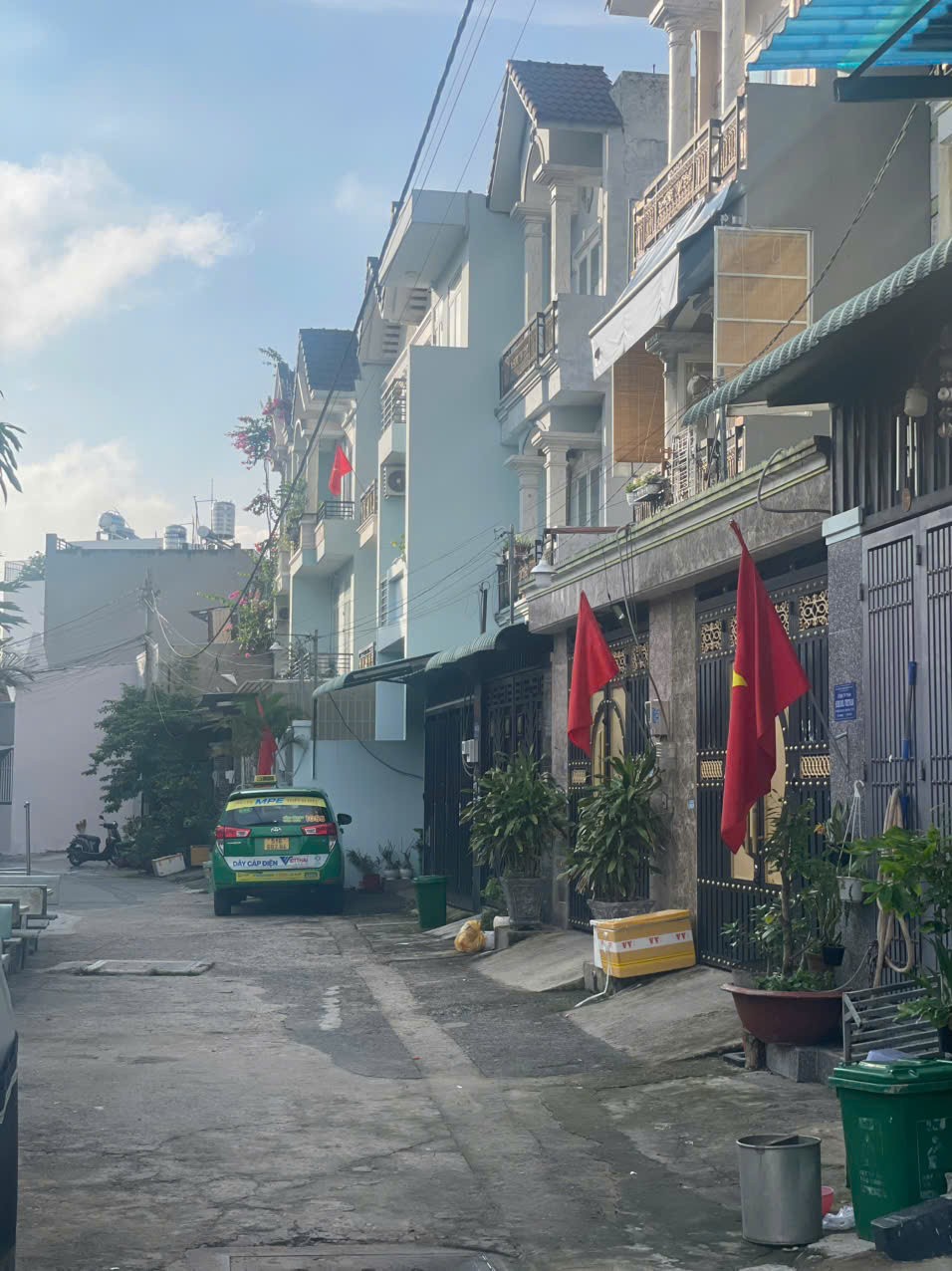 SIÊU HOT CHỢ TỐT – NHÀ ĐẸP HXH Huỳnh Thị Hai – CHỈ 4.5 TỶ CHỐT NGAY!