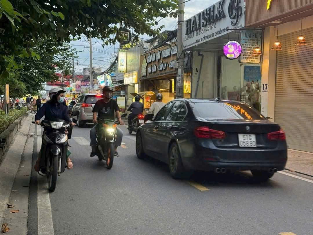 MẶT TIỀN NGUYỄN HỮU CẦU, TRUNG CHÁNH, HÓC MÔN - NGANG 8,41M VIP 2