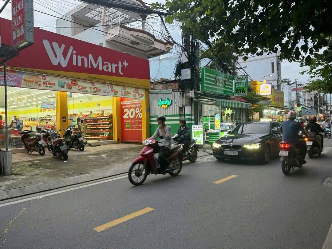 MẶT TIỀN NGUYỄN HỮU CẦU, TRUNG CHÁNH, HÓC MÔN - NGANG 8,41M VIP 4