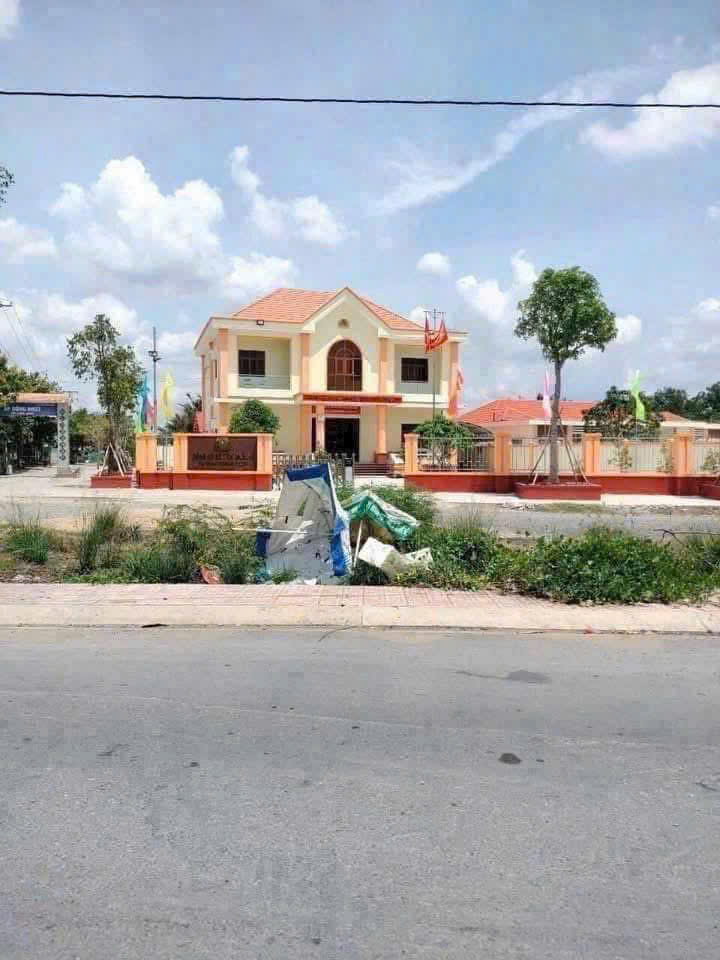 Đất thổ cư 98m2 mt đường 7m xã Tân Chánh giá rẻ đầu tư 450tr