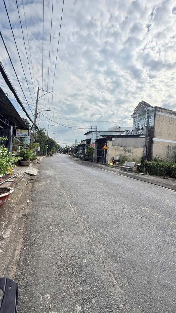 ĐẤT MẶT TIỀN NHỰA PHÙNG THỊ CHUYỆN – THỚI TAM THÔN, HÓC MÔN 2
