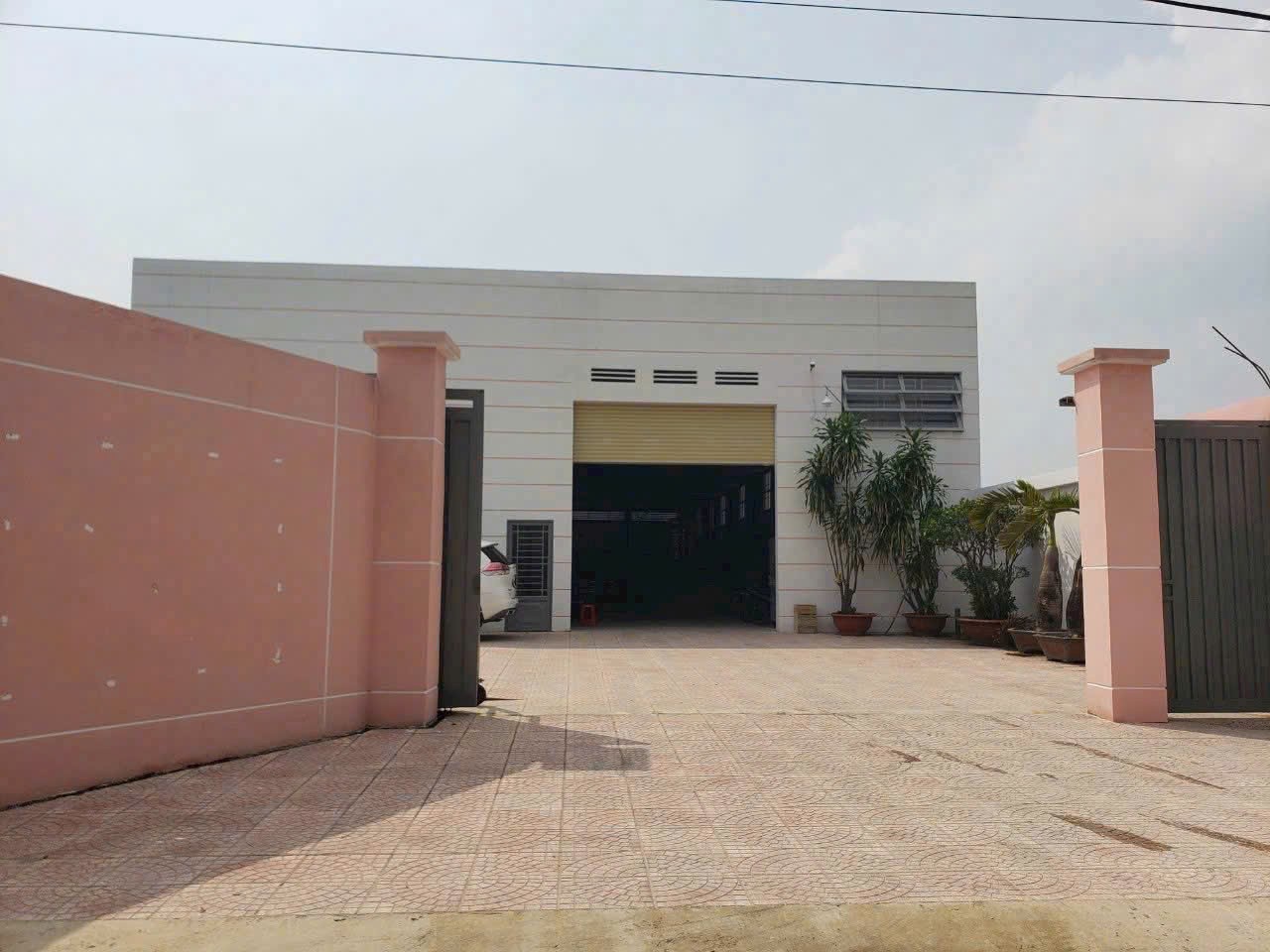 CHỦ GỬI BÁN GẤP XƯỞNG – FULL THỔ CƯ – BÌNH MỸ - 1.000m² – XÂY KÍN – XE 10 TẤN RA VÀO 2