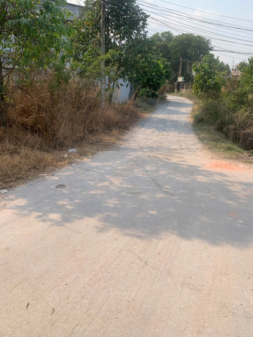 Bán lô đất Mỹ Hạnh Bắc tdt 1240m2 ( 300m2 thổ ) thích hợp phân lô , xây nhà vườn giá 4 tỷ 4